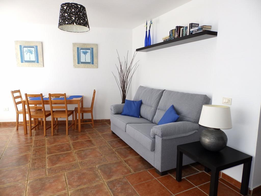 Apartamentos Medano - Atico Playa El Medano  Bagian luar foto